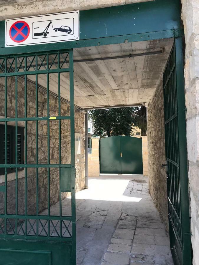 Apartment Center Roko Split Exterior photo